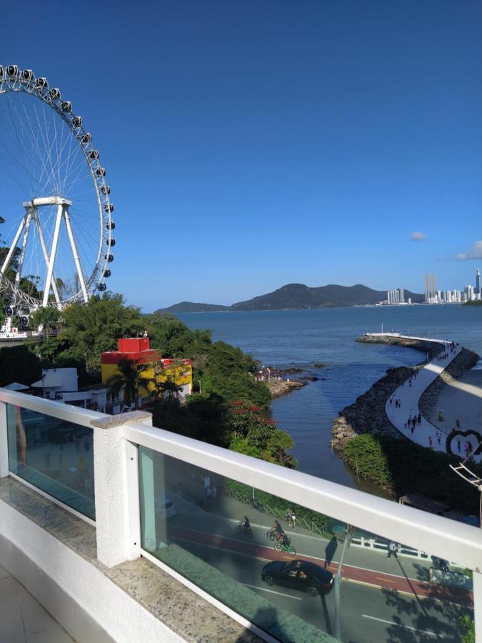 Apart um dormitório com piscina frente mar Apartamento Balneário Camboriú Exterior foto